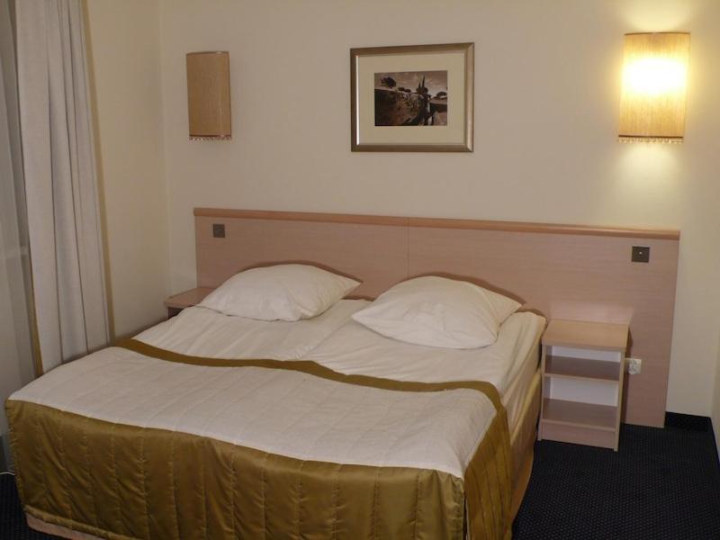 Via Appia Hotel Raszyn Bilik gambar